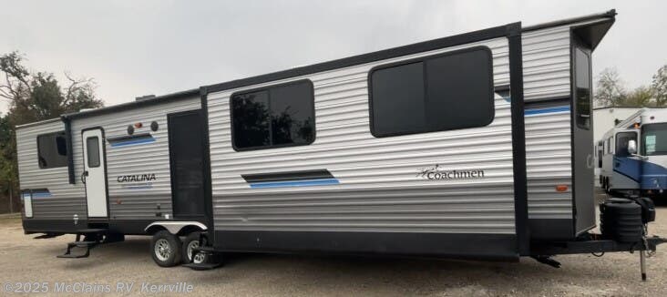 Email now about this 2023 Coachmen Catalina 39MKTS! Used 2023 Coachmen Catalina 39MKTS available in Kerrville, Texas