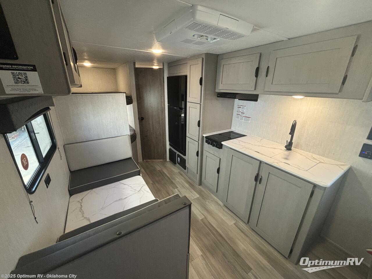 New 2025 Coachmen Clipper 5K Series 26BH available in Moore, Oklahoma