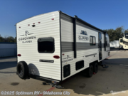 Call now about this 2025 Coachmen Clipper 5K Series 26BH! 2025 Coachmen Clipper 5K Series 26BH - New Travel Trailer For Sale by Optimum RV - Oklahoma City in Moore, Oklahoma features Awning