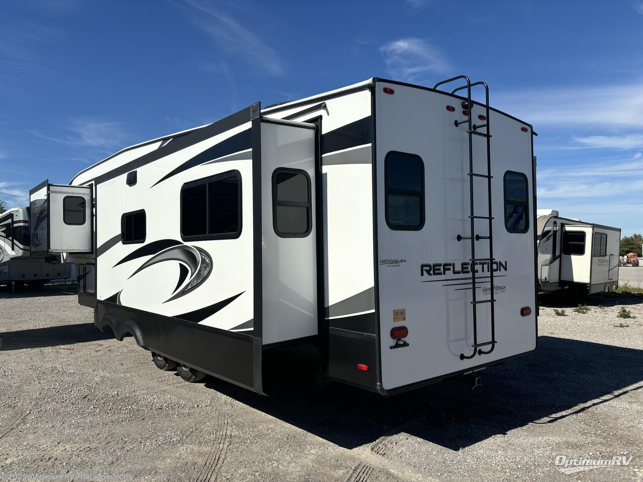 Contact us now about this 2022 Grand Design Reflection 341RDS! 2022 Reflection 341RDS by Grand Design from Optimum RV - Oklahoma City in Moore, Oklahoma