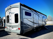 Call now about this 2019 Highland Ridge Open Range 3X M-427BHS! 2019 Highland Ridge Open Range 3X M-427BHS - Used Fifth Wheel For Sale by Optimum RV - Oklahoma City in Moore, Oklahoma features Slideout, Awning
