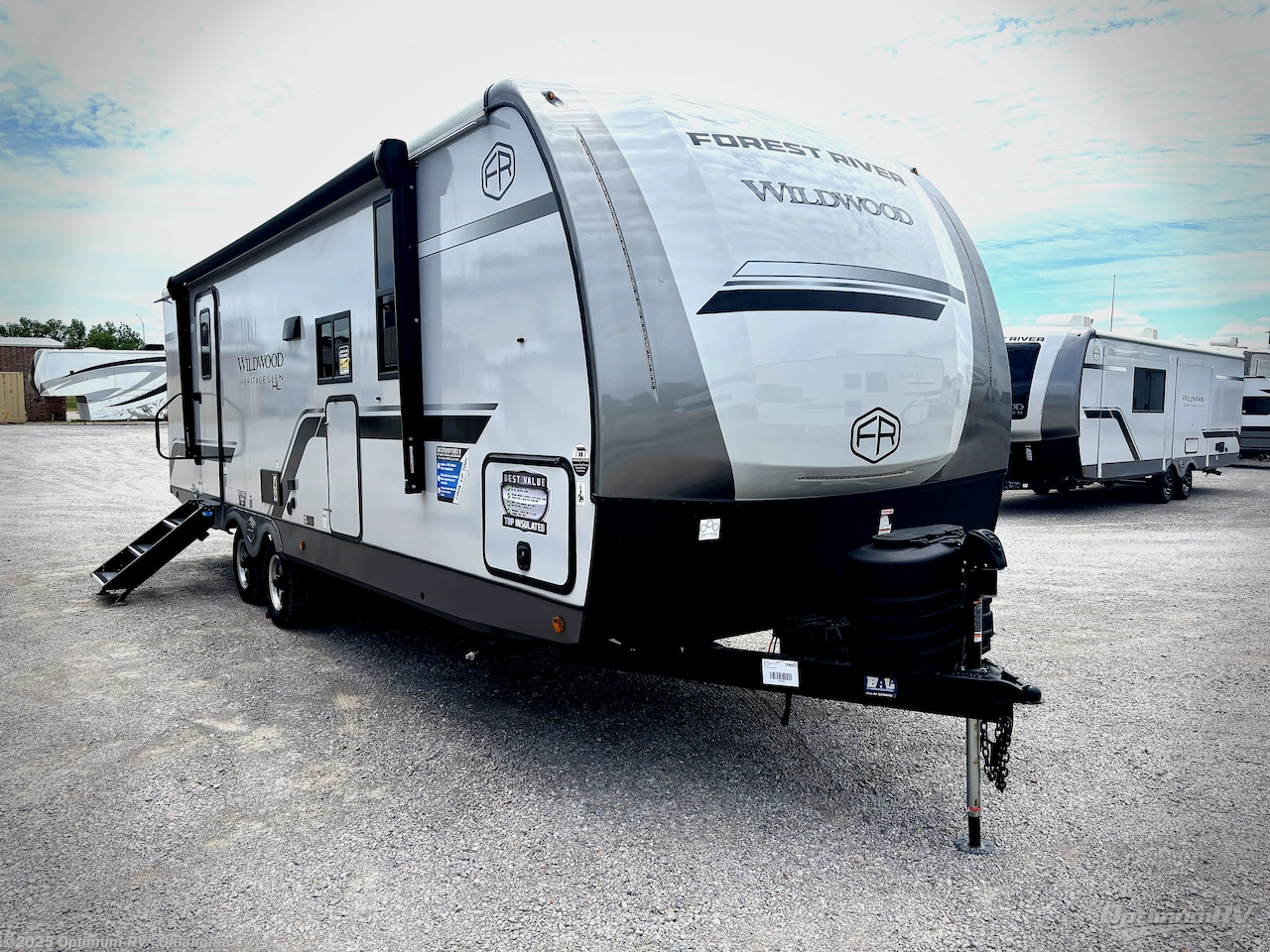 Email now about this 2026 Forest River Wildwood Heritage Glen Hyper-Lyte 25RBHL! New 2026 Forest River Wildwood Heritage Glen Hyper-Lyte 25RBHL available in Moore, Oklahoma