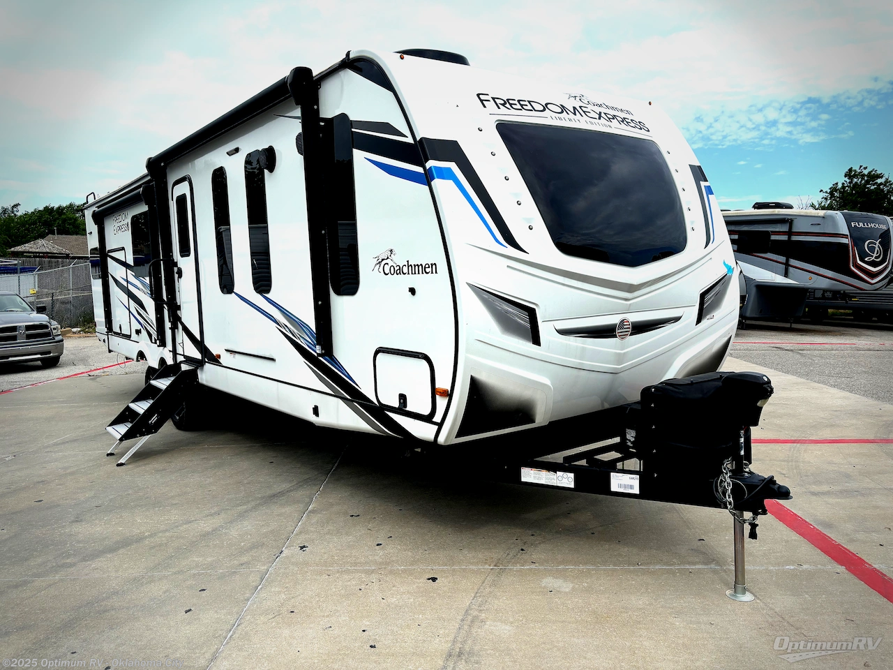 Email now about this 2023 Coachmen Freedom Express Liberty Edition 324RLDSLE! Used 2023 Coachmen Freedom Express Liberty Edition 324RLDSLE available in Moore, Oklahoma