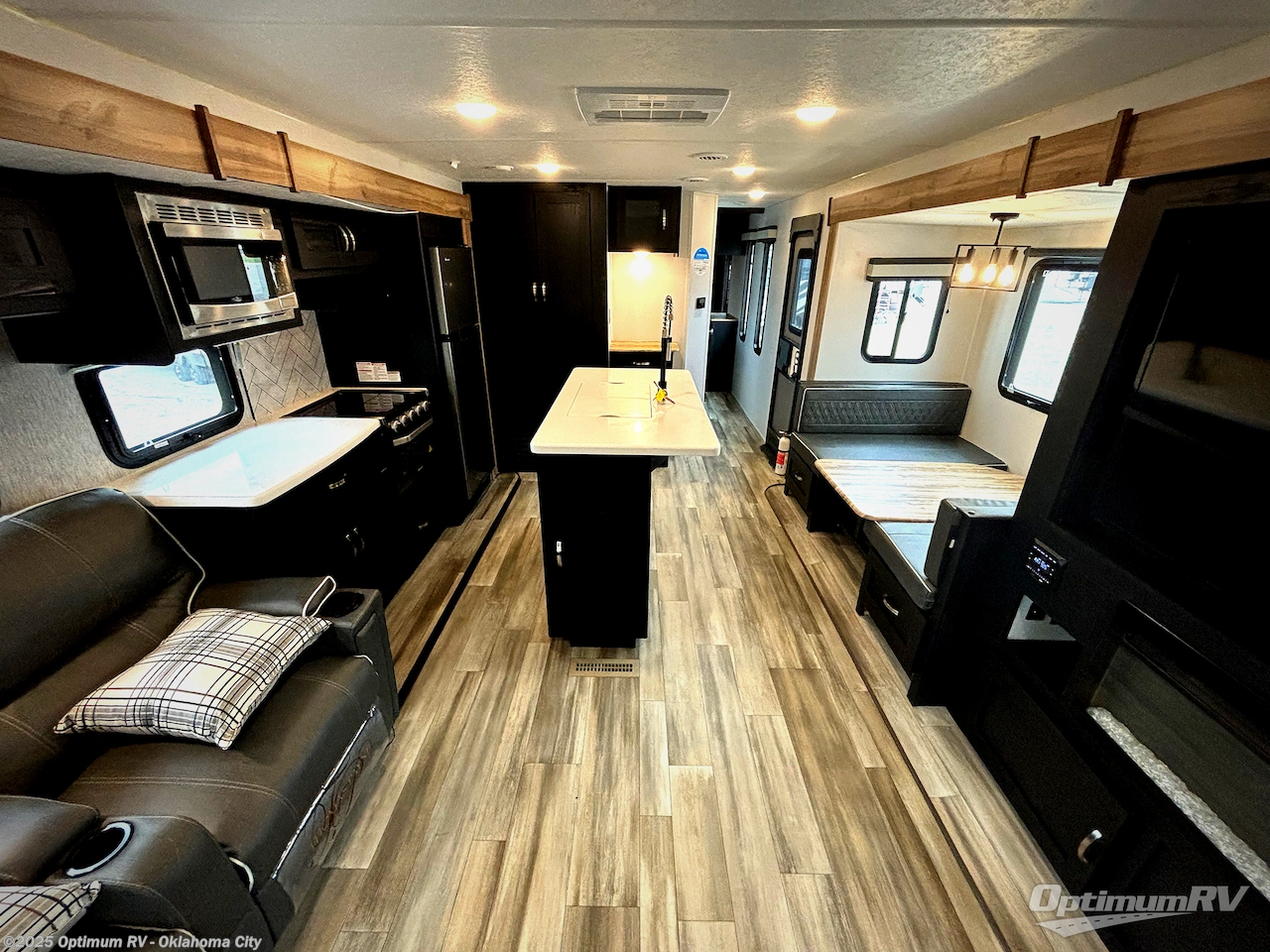 Used 2023 Coachmen Freedom Express Liberty Edition 324RLDSLE available in Moore, Oklahoma