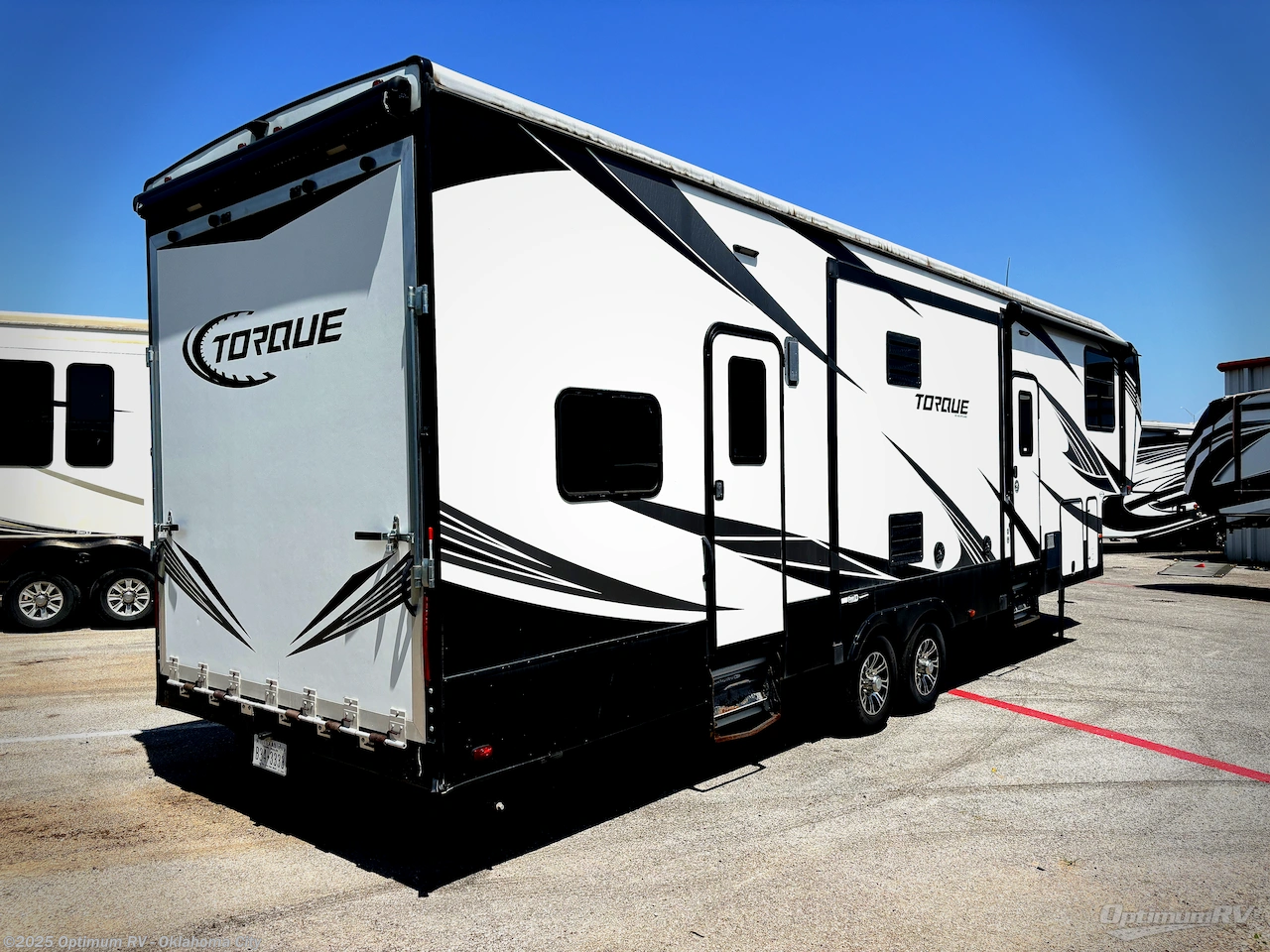 Call now about this 2018 Heartland Torque TQ 325! 2018 Heartland Torque TQ 325 - Used Fifth Wheel For Sale by Optimum RV - Oklahoma City in Moore, Oklahoma features Slideout, Awning