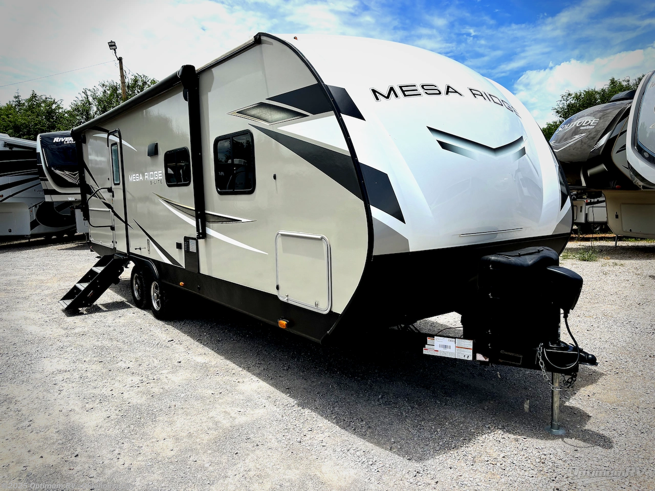 Email now about this 2022 Highland Ridge Range Lite RL241BH! Used 2022 Highland Ridge Range Lite RL241BH available in Moore, Oklahoma