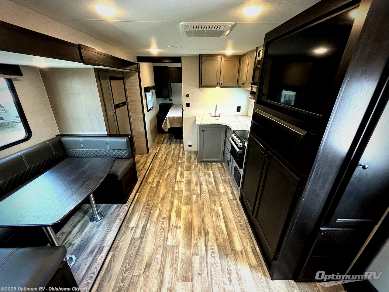 Used 2022 Highland Ridge Range Lite RL241BH available in Moore, Oklahoma