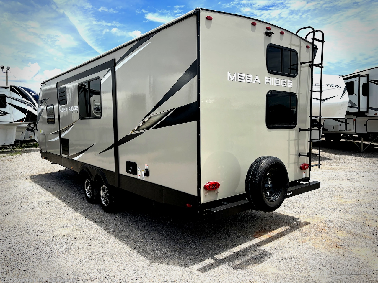 Contact us now about this 2022 Highland Ridge Range Lite RL241BH! 2022 Range Lite RL241BH by Highland Ridge from Optimum RV - Oklahoma City in Moore, Oklahoma