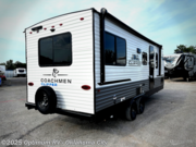 Call now about this 2026 Coachmen Clipper 5K Series 242MK! 2026 Coachmen Clipper 5K Series 242MK - New Travel Trailer For Sale by Optimum RV - Oklahoma City in Moore, Oklahoma