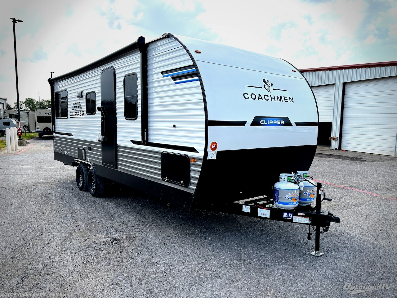 Email now about this 2026 Coachmen Clipper 5K Series 242MK! New 2026 Coachmen Clipper 5K Series 242MK available in Moore, Oklahoma