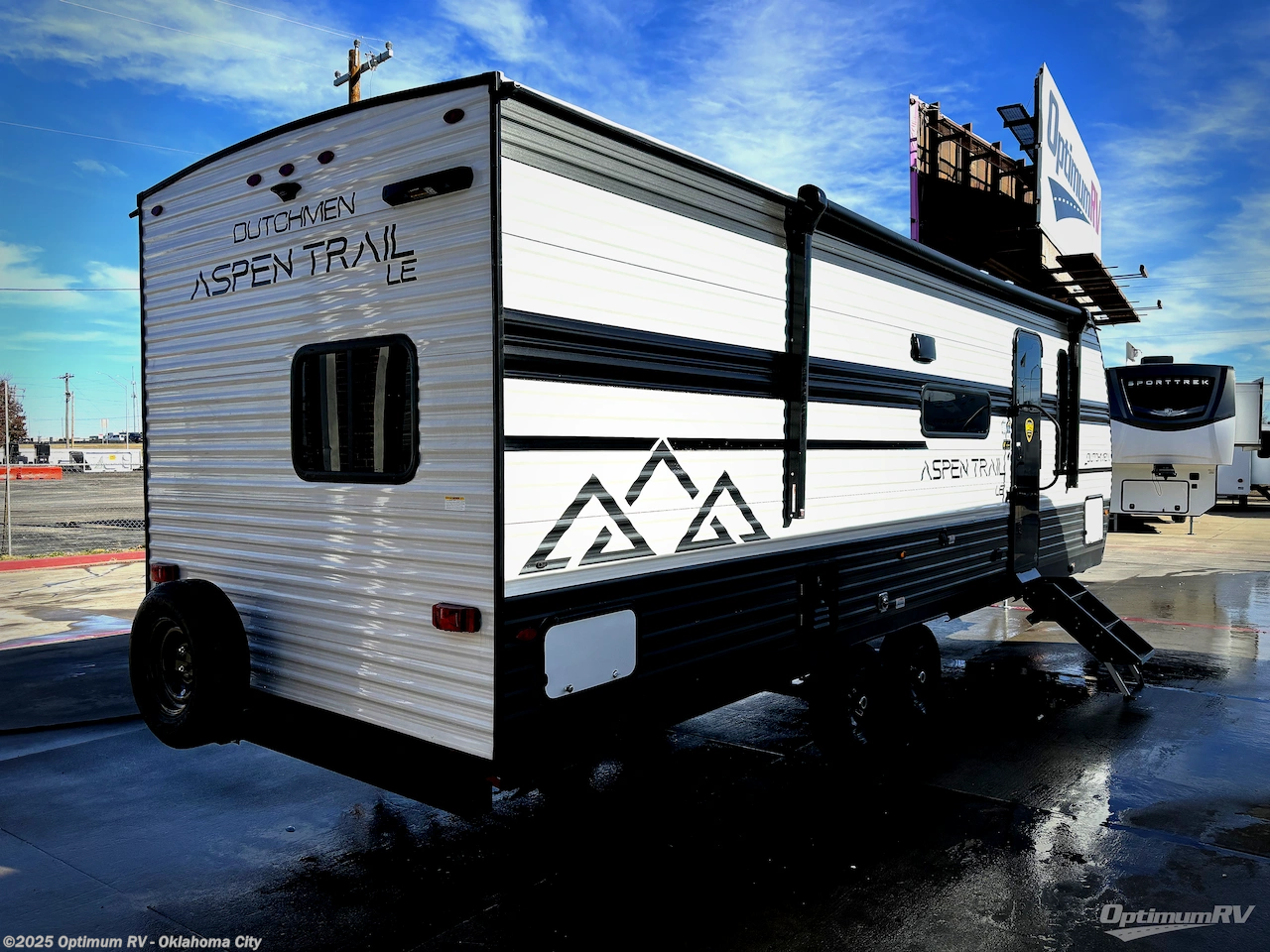 Call now about this 2026 Dutchmen Aspen Trail LE 26BH! 2026 Dutchmen Aspen Trail LE 26BH - New Travel Trailer For Sale by Optimum RV - Oklahoma City in Moore, Oklahoma features Awning, Slideout