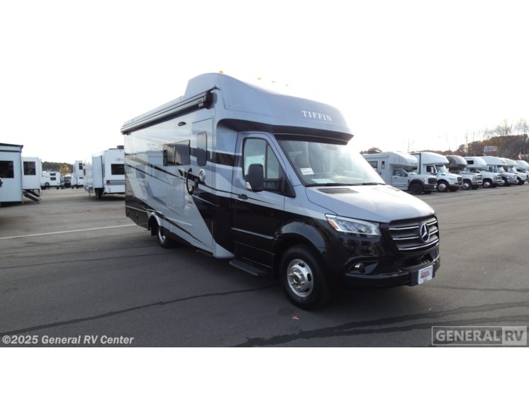 Email now about this 2026 Tiffin Wayfarer 25XRW! New 2026 Tiffin Wayfarer 25XRW available in Salisbury, North Carolina