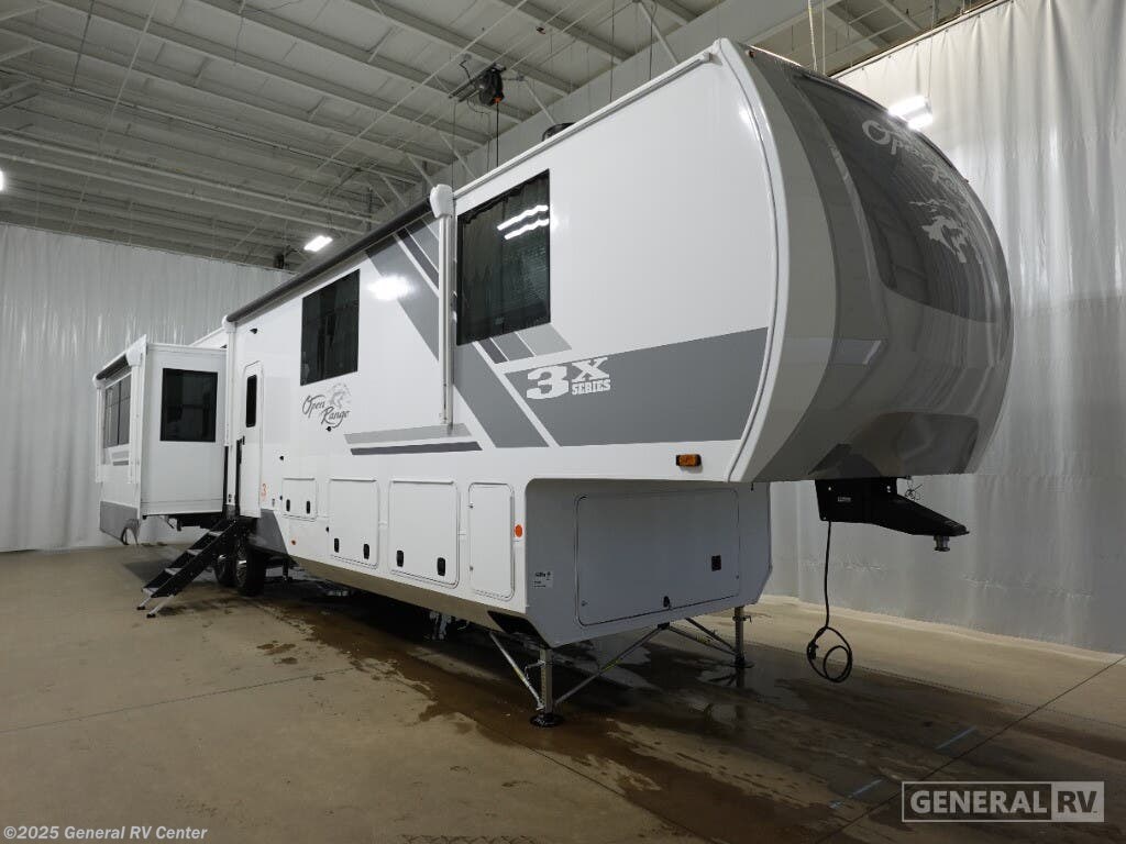 Email now about this 2025 Highland Ridge Open Range 3X372MBH! New 2025 Highland Ridge Open Range 3X372MBH available in Salisbury, North Carolina