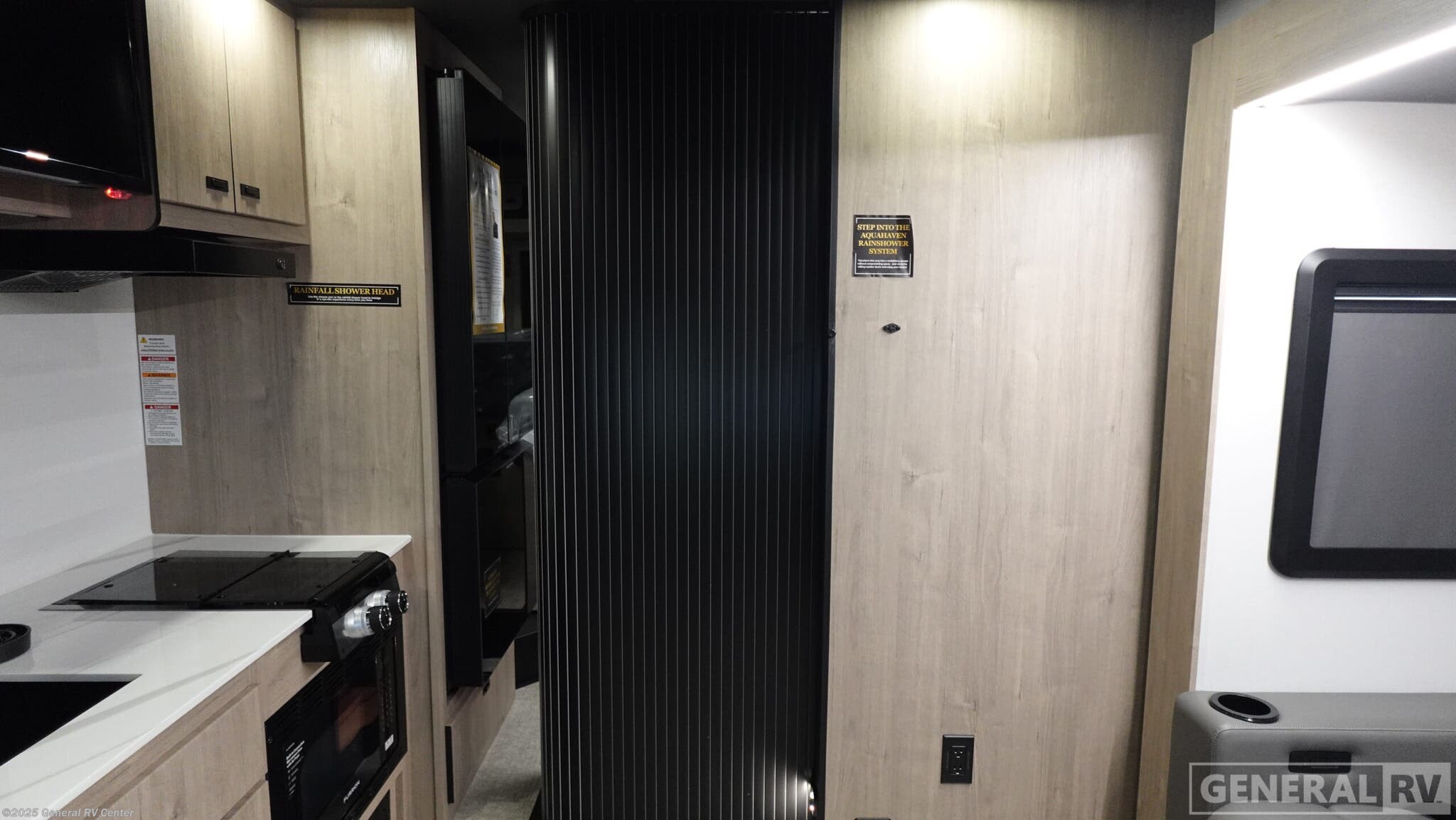 Call now about this 2026 Grand Design Lineage 25TK! 2026 Grand Design Lineage 25TK - New Class C For Sale by General RV Center in Salisbury, North Carolina