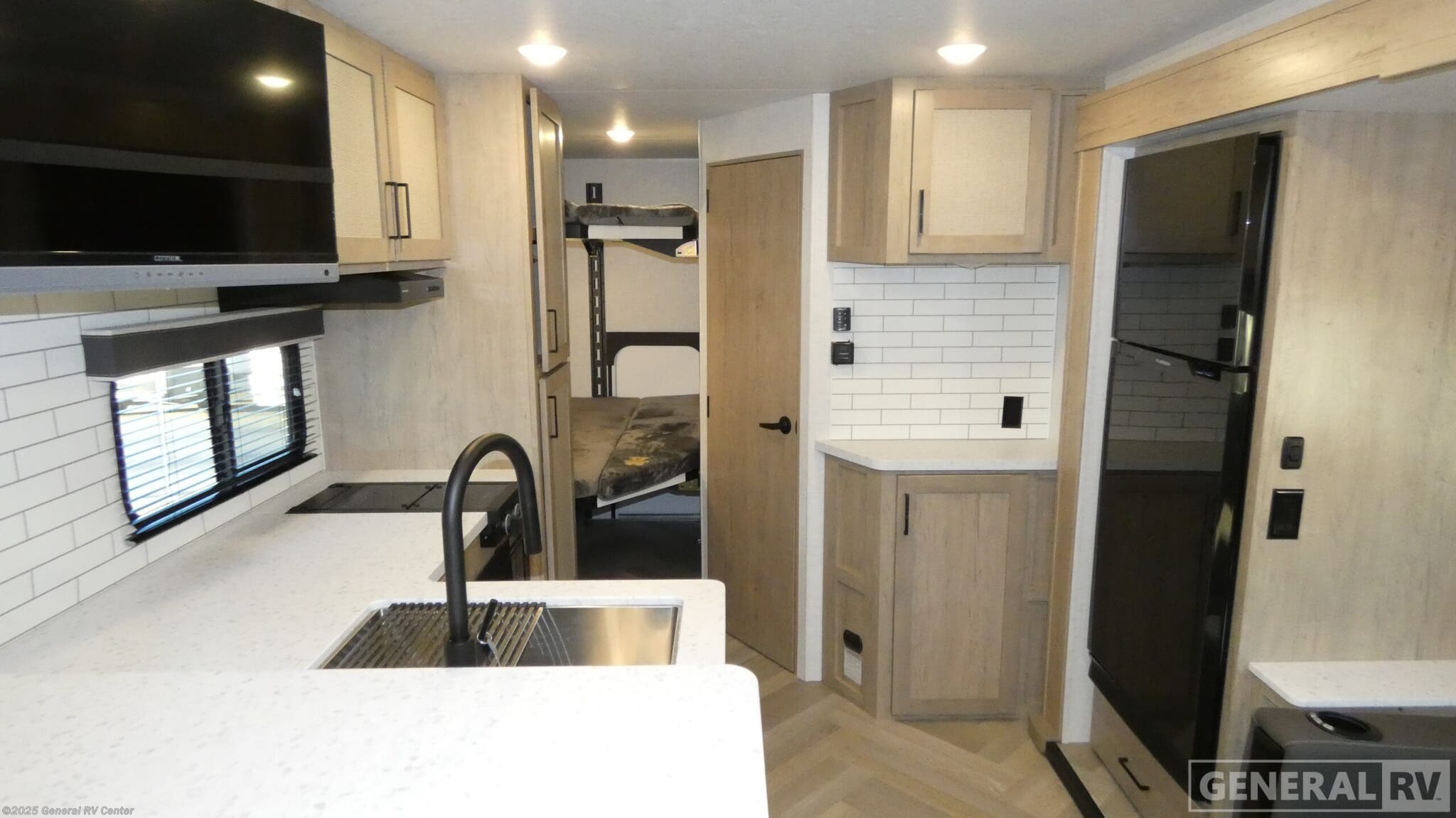 Call now about this 2024 Ember RV E-Series 22ETS! 2024 Ember RV E-Series 22ETS - Used Travel Trailer For Sale by General RV Center in Salisbury, North Carolina