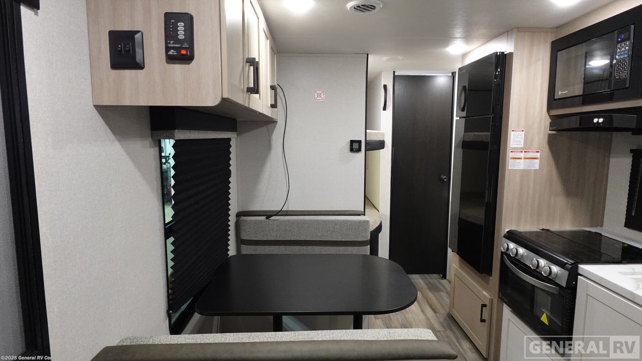 Call now about this 2026 Open Range COLT 26DB! 2026 Open Range COLT 26DB - New Travel Trailer For Sale by General RV Center in Salisbury, North Carolina