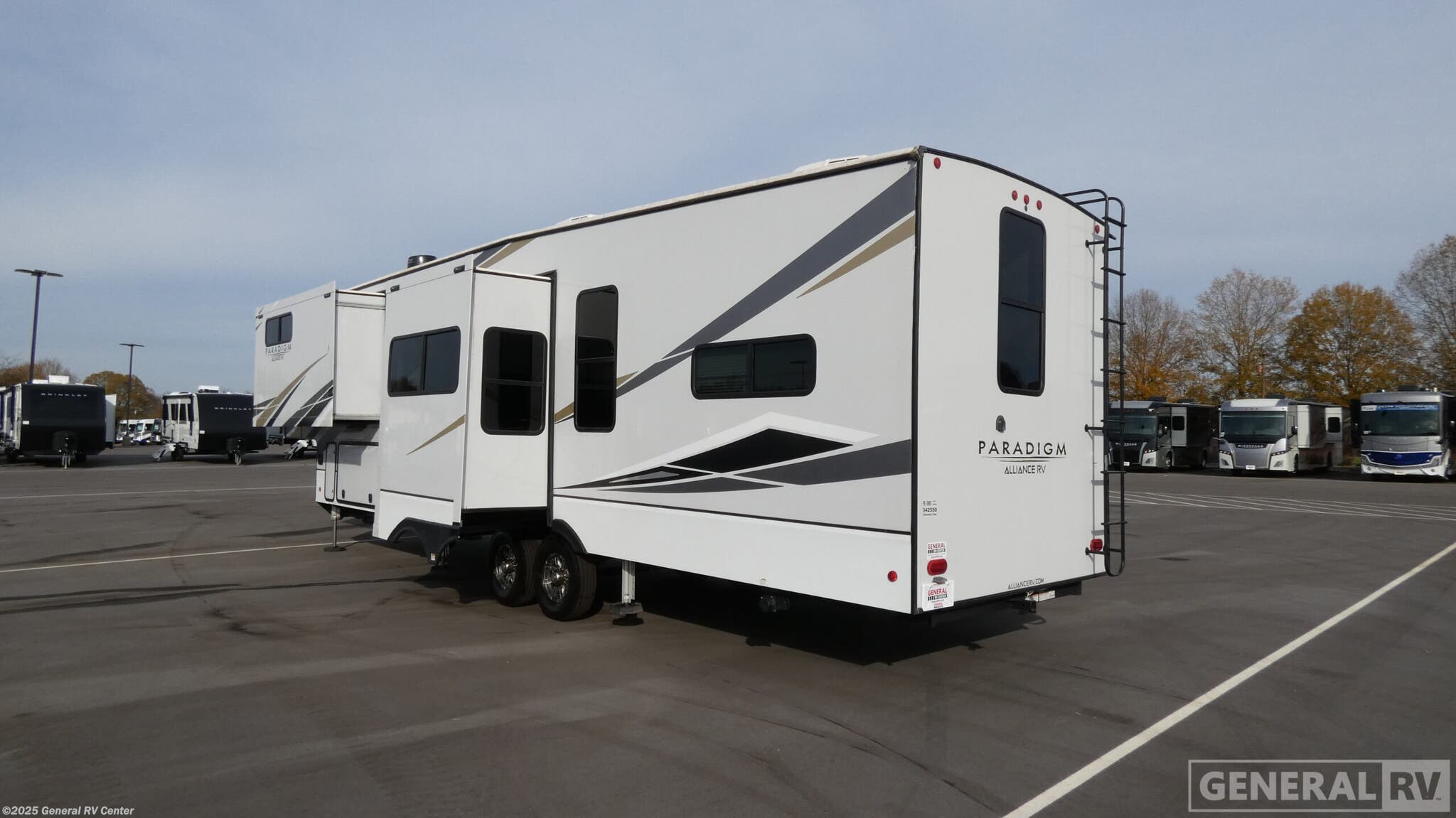 Contact us now about this 2021 Alliance RV Paradigm 372RK! 2021 Paradigm 372RK by Alliance RV from General RV Center in Salisbury, North Carolina