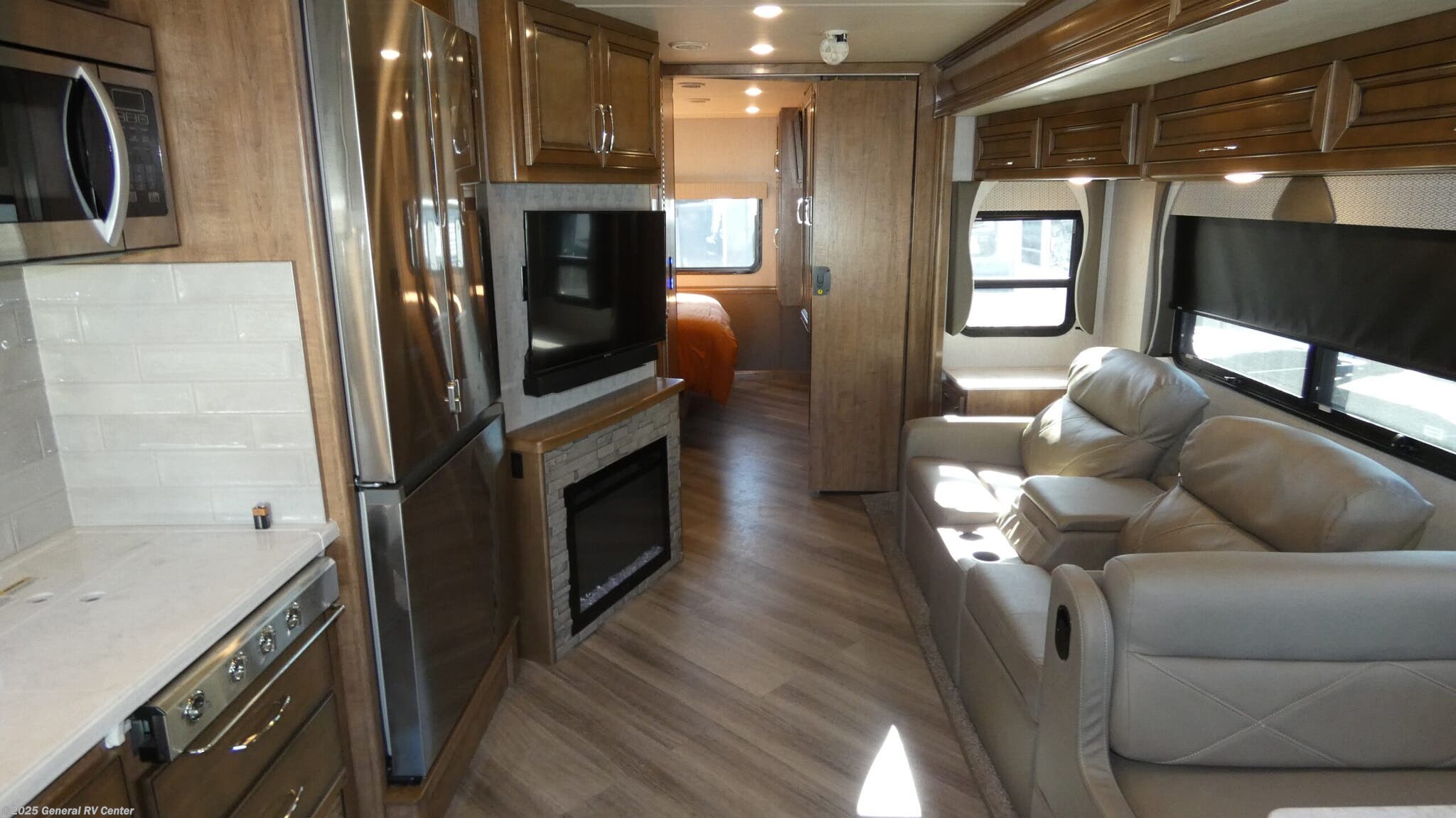 Call now about this 2022 Fleetwood Bounder 33C! 2022 Fleetwood Bounder 33C - Used Class A For Sale by General RV Center in Salisbury, North Carolina