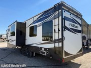 Contact us now about this 2018 Keystone Fuzion 427! 2018 Fuzion 427 by Keystone from Buddy's RV in Cleburne, Texas