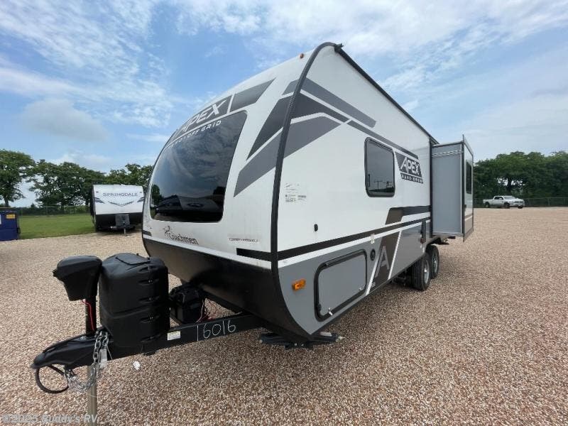Contact us now about this 2023 Coachmen Apex Nano 213RDS! 2023 Apex Nano 213RDS by Coachmen from Buddy's RV in Cleburne, Texas