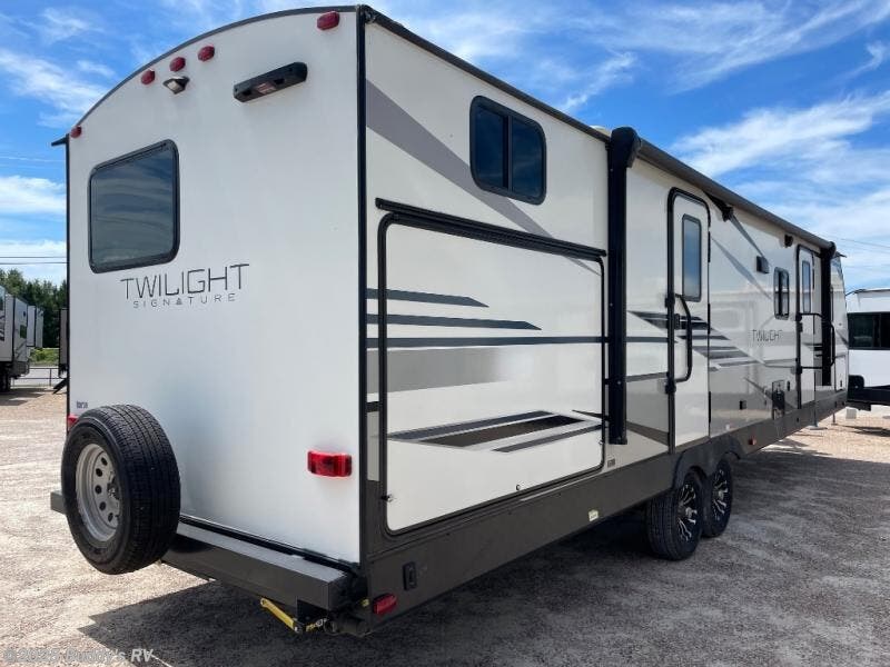 Used 2022 Twilight RV Signature Twilight 3300 available in Cleburne, Texas