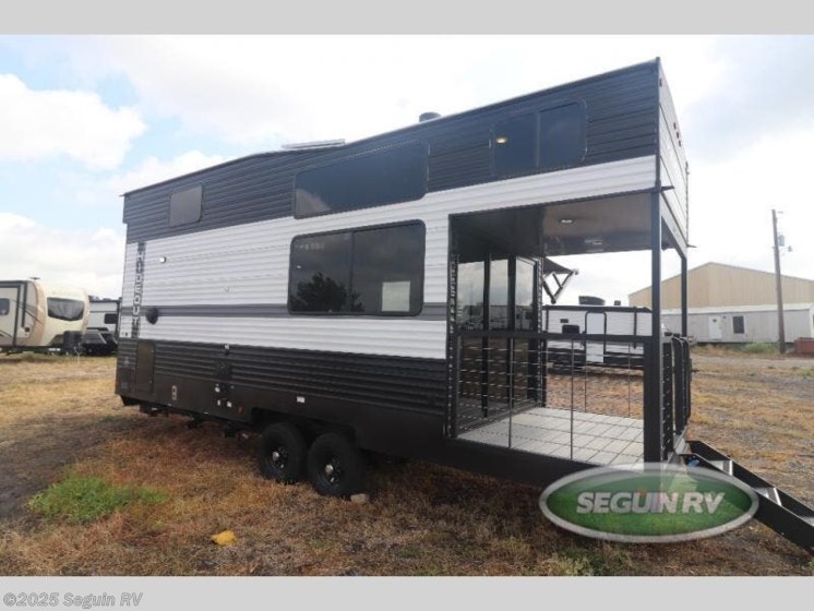 Email now about this 2024 Keystone Hideout 24LOF! New 2024 Keystone Hideout 24LOF available in Seguin, Texas