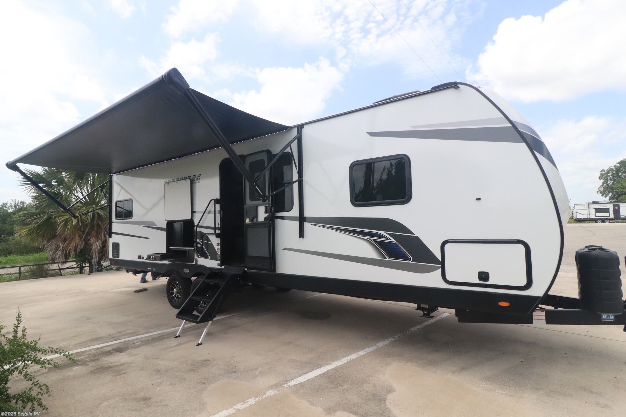 Email now about this 2026 Venture RV SportTrek 291VRK! New 2026 Venture RV SportTrek 291VRK available in Seguin, Texas