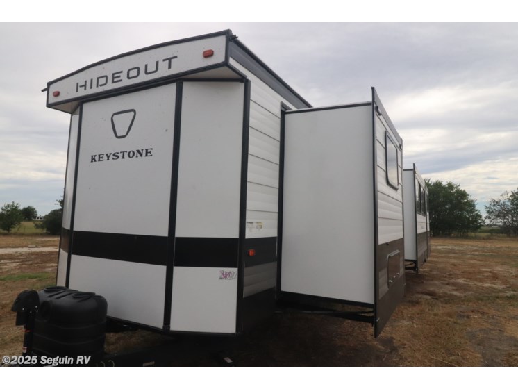 Email now about this 2026 Keystone Hideout 38DBD! New 2026 Keystone Hideout 38DBD available in Seguin, Texas