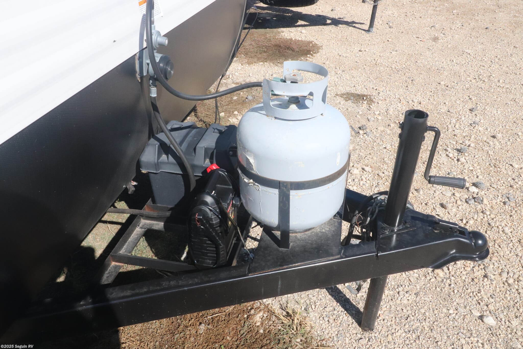 Contact us now about this 2022 Keystone Hideout 177RD! 2022 Hideout 177RD by Keystone from Seguin RV in Seguin, Texas