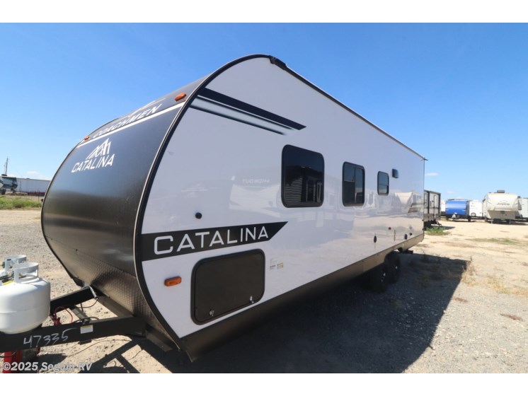 Email now about this 2026 Coachmen Catalina Summit Series 8 261BH! New 2026 Coachmen Catalina Summit Series 8 261BH available in Seguin, Texas