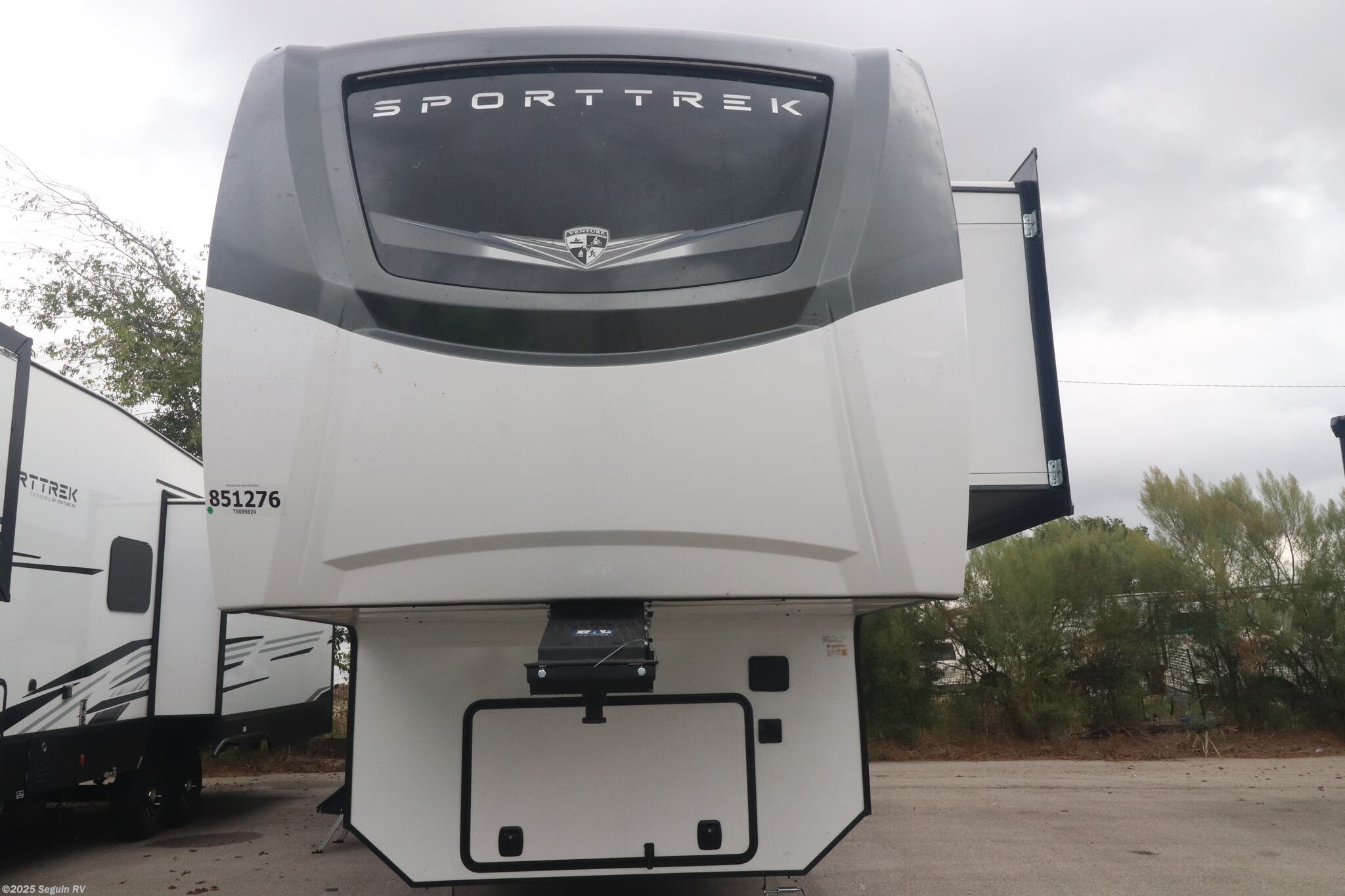 Call now about this 2026 Venture Sporttrek SPORT TREK 353VRK! 2026 Venture Sporttrek SPORT TREK 353VRK - New Fifth Wheel For Sale by Seguin RV in Seguin, Texas
