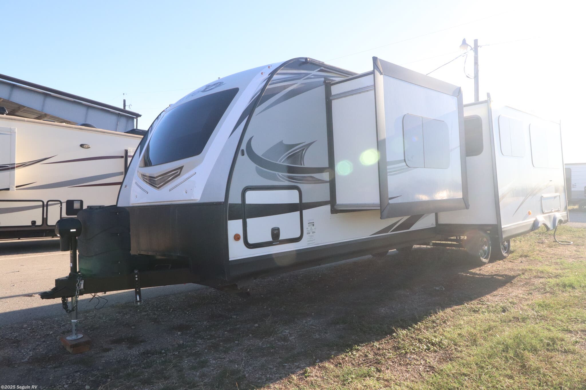 Email now about this 2020 Jayco White Hawk 32BHS! Used 2020 Jayco White Hawk 32BHS available in Seguin, Texas