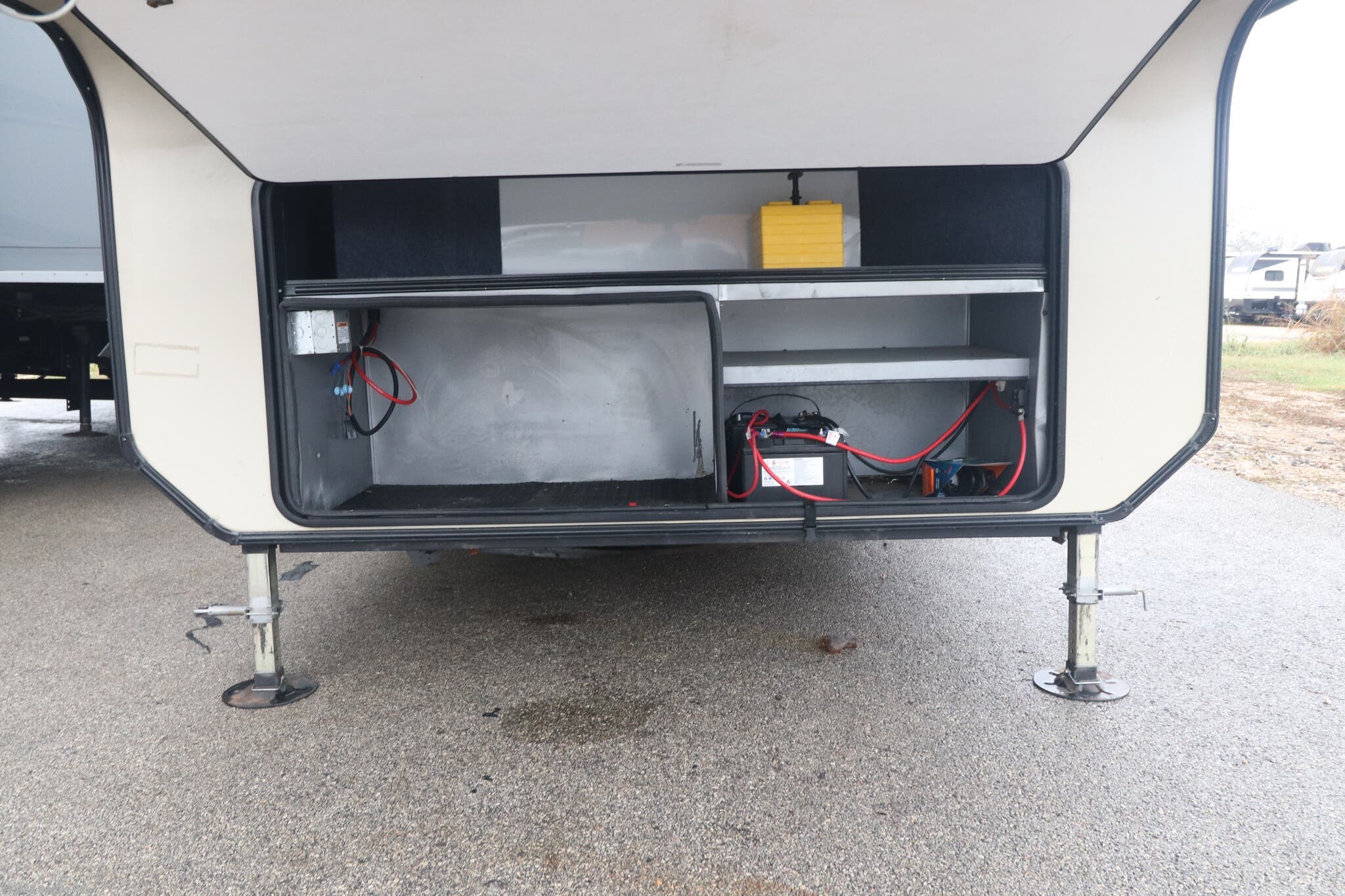 Contact us now about this 2017 Jayco Pinnacle 38REFS! 2017 Pinnacle 38REFS by Jayco from Seguin RV in Seguin, Texas