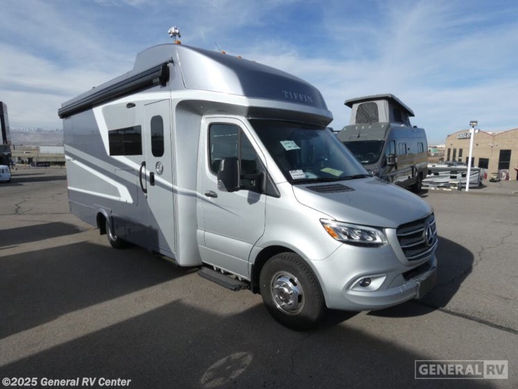 Email now about this 2025 Tiffin Wayfarer 25XRW! New 2025 Tiffin Wayfarer 25XRW available in South Weber, Utah