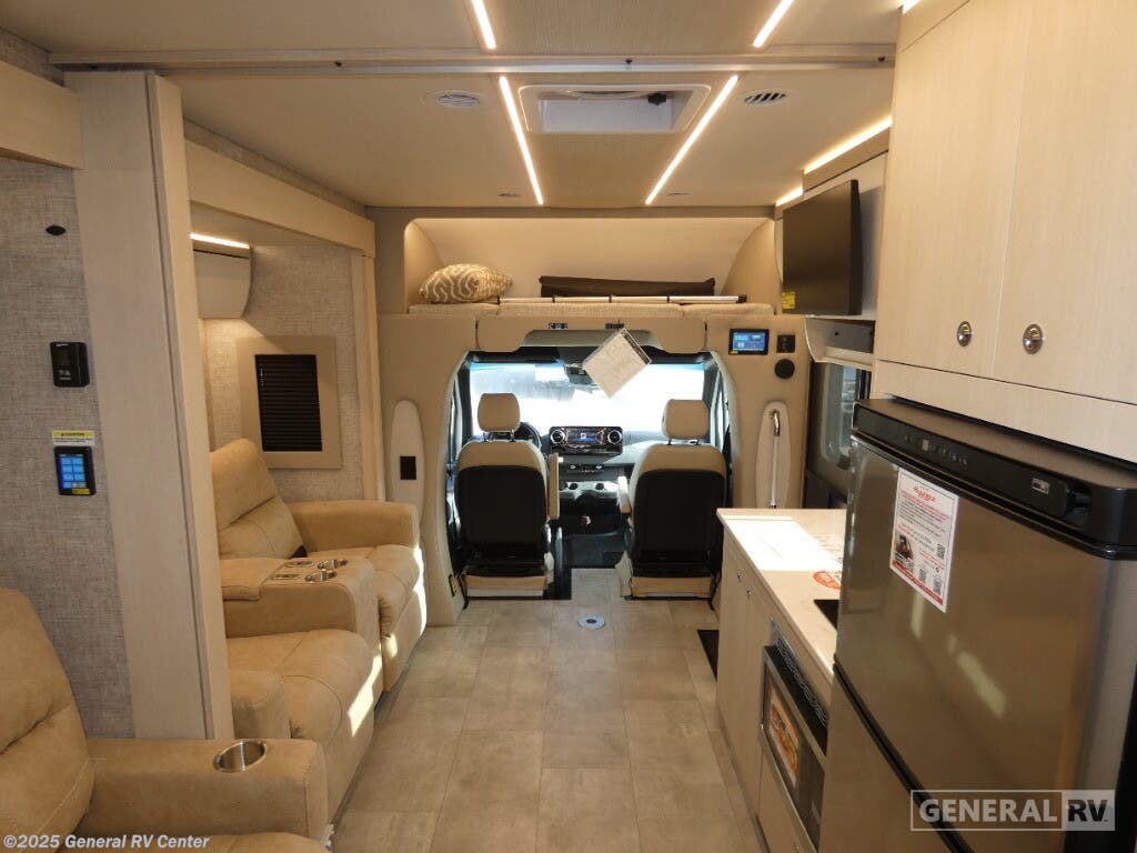 New 2025 Tiffin Wayfarer 25XRW available in South Weber, Utah