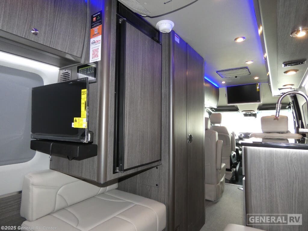 New 2025 Grech RV Strada-ion LOUNGE AWD available in South Weber, Utah