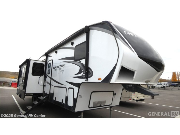 Email now about this 2022 Grand Design Reflection 311BHS! Used 2022 Grand Design Reflection 311BHS available in South Weber, Utah