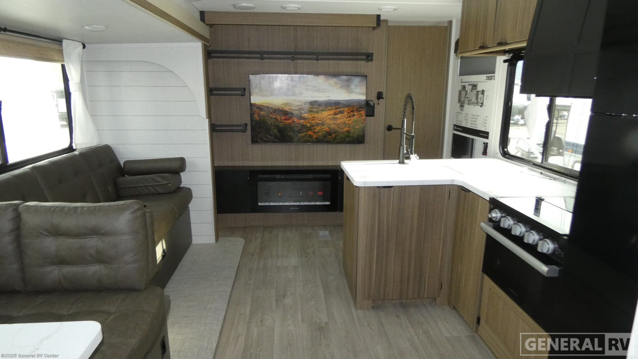 New 2026 Forest River Wildwood 31KQBTS available in South Weber, Utah