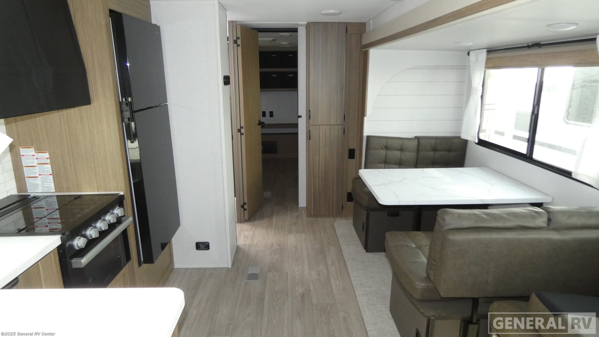 Call now about this 2026 Forest River Wildwood 31KQBTS! 2026 Forest River Wildwood 31KQBTS - New Travel Trailer For Sale by General RV Center in South Weber, Utah