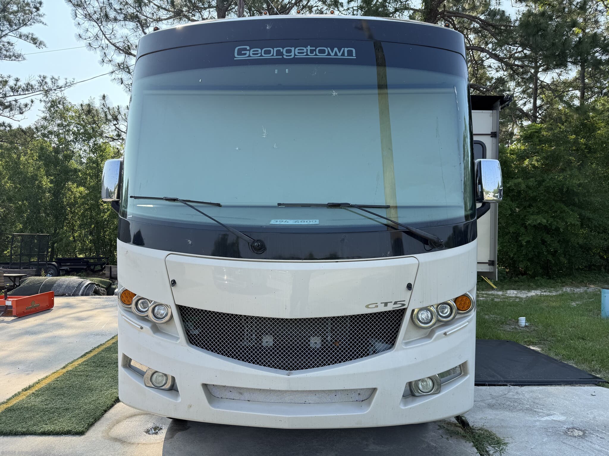 Call now about this 2019 Forest River Georgetown 5 Series GT5 31L5! 2019 Forest River Georgetown 5 Series GT5 31L5 - Used Class A For Sale by ARVforSale in Summerville, South Carolina features Backup Monitor, Power Entrance Step, Leveling Jacks, CO Detector, Solar Panels