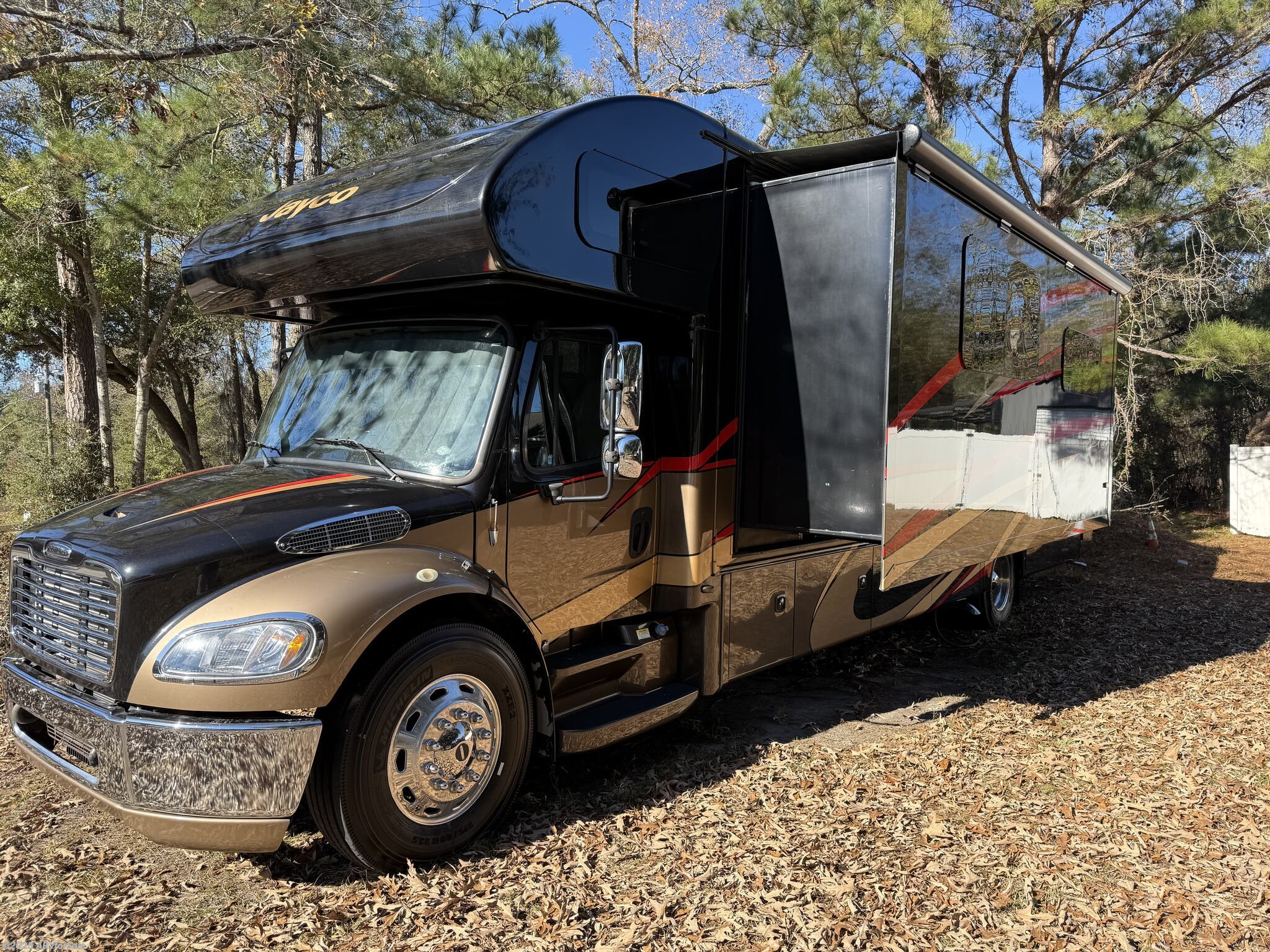 Contact us now about this 2019 Jayco Seneca 37K! 2019 Seneca 37K by Jayco from ARVforSale in Summerville, South Carolina