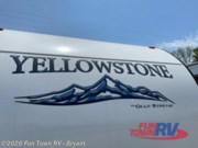 Call now about this 2025 Gulf Stream Yellowstone Classic 26BHG! 2025 Gulf Stream Yellowstone Classic 26BHG - New Travel Trailer For Sale by Fun Town RV - Bryant in Bryant, Arkansas