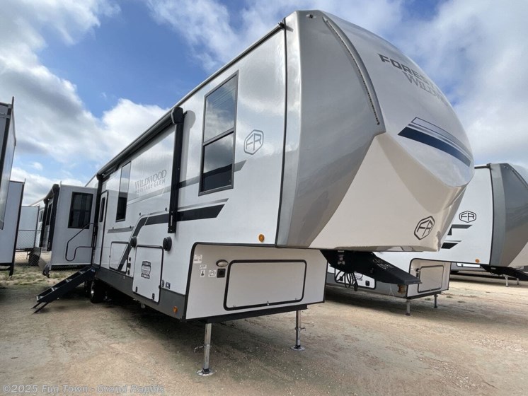 Email now about this 2026 Forest River Wildwood Heritage Glen 369BL! New 2026 Forest River Wildwood Heritage Glen 369BL available in Rockford, Michigan
