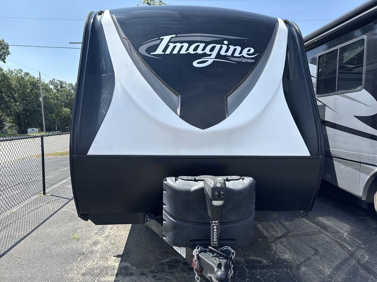 Contact us now about this 2022 Grand Design GRAND DESIGN 2400BH! 2022 GRAND DESIGN 2400BH by Grand Design from Fun Town - Grand Rapids in Rockford, Michigan