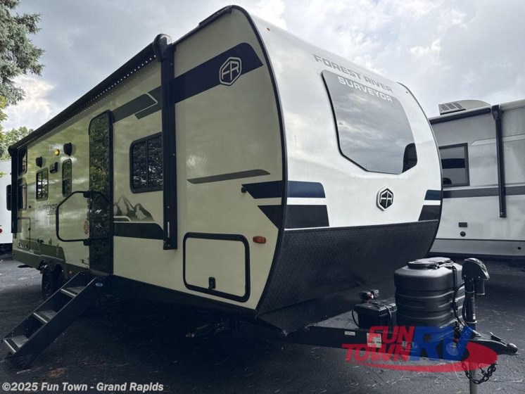 Email now about this 2026 Forest River Surveyor Legend 260BHLE! New 2026 Forest River Surveyor Legend 260BHLE available in Rockford, Michigan