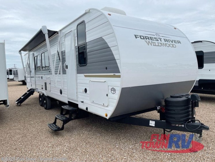 Email now about this 2026 Forest River Wildwood 300ICE! New 2026 Forest River Wildwood 300ICE available in Rockford, Michigan