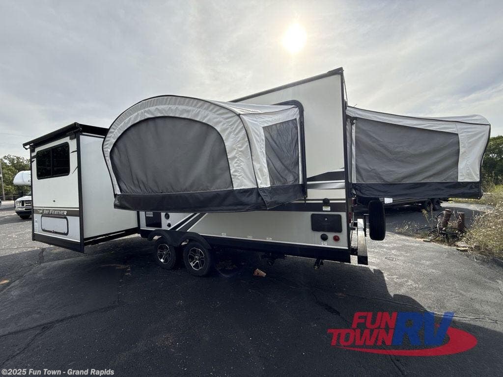 Contact us now about this 2021 Jayco Jay Feather X23E! 2021 Jay Feather X23E by Jayco from Fun Town - Grand Rapids in Rockford, Michigan