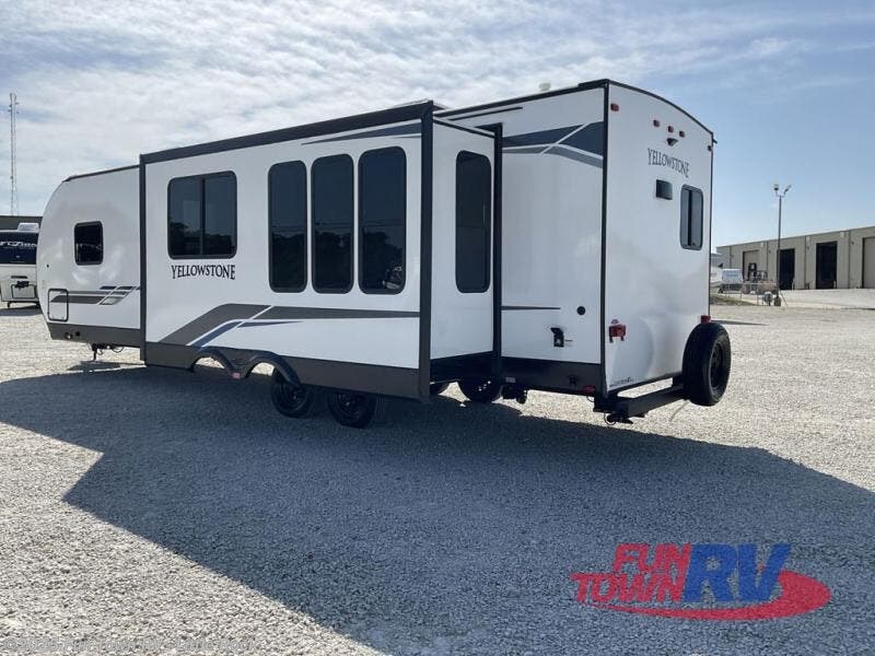 New 2025 Gulf Stream Yellowstone Ranch Edition 29RKS available in Little Rock, Arkansas