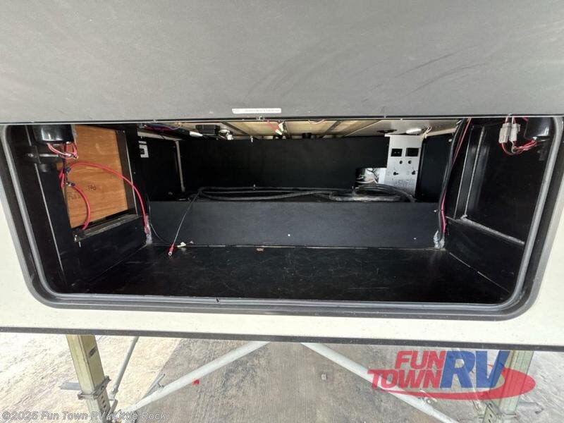 Contact us now about this 2017 K-Z Durango 1500 D255RKT! 2017 Durango 1500 D255RKT by K-Z from Fun Town RV - Little Rock in Little Rock, Arkansas