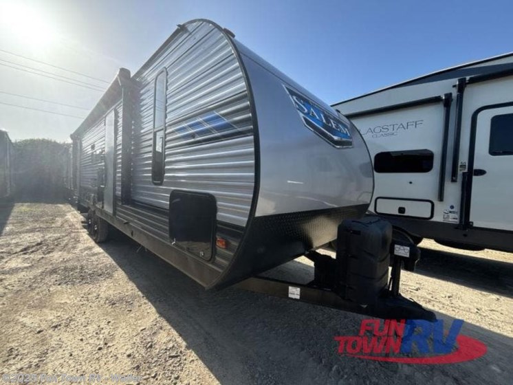 Email now about this 2022 Forest River Salem 26DBUD! Used 2022 Forest River Salem 26DBUD available in Waller, Texas